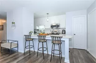 700 Glendale Dr, Greensboro, NC 27406 - Photo 5