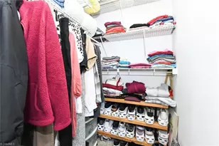 700 Glendale Dr, Greensboro, NC 27406 - Photo 19