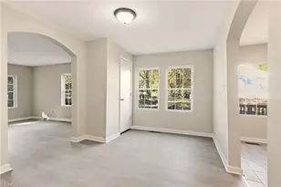 5414 Dobson Rd, Greensboro, NC 27410 - Photo 5