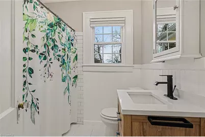 2013 Walker Avenue, Greensboro, NC 27403 - Photo 13