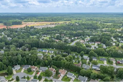 10 Manor Ridge Court, Greensboro, NC 27407 - Photo 35