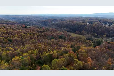 002 Rock Creek Ch Road, North Wilkesboro, NC 28659 - Photo 9