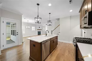 1736 Eastover Dr, Kernersville, NC 27284 - Photo 15