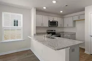 1419 Maltese Ln, Greensboro, NC 27405 - Photo 3