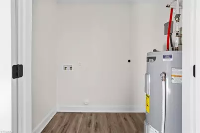 1213 S Elm Street, High Point, NC 27260 - Photo 23