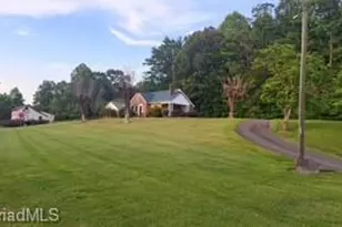 3391 Asbury Rd, Mount Airy, NC 27030 - Photo 29