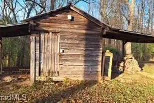 3391 Asbury Rd, Mount Airy, NC 27030 - Photo 31