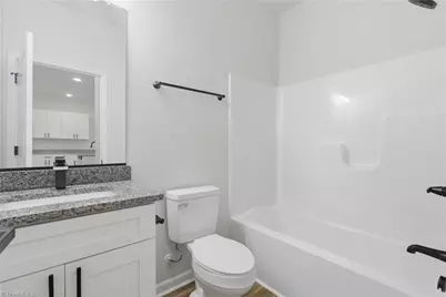 522 N Beaumont Avenue, Burlington, NC 27217 - Photo 13