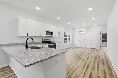 522 N Beaumont Avenue, Burlington, NC 27217 - Photo 5