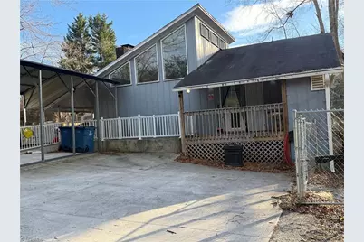 5803 Bartlett Drive, Greensboro, NC 27406 - Photo 3