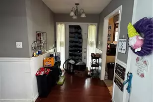 5803 Bartlett Dr, Greensboro, NC 27406 - Photo 11