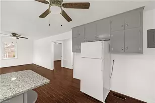 1518 Pearman St, Reidsville, NC 27320 - Photo 15