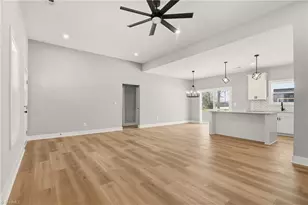 4381 Continental Dr, Pfafftown, NC 27040 - Photo 9