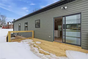 4381 Continental Dr, Pfafftown, NC 27040 - Photo 5