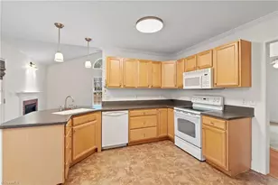 2472 Joshua Ln, Winston-Salem, NC 27127 - Photo 15