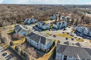 4702 Pennoak Ln, Greensboro, NC 27407 - Photo 31