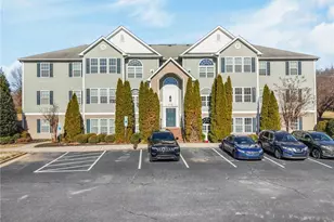 4702 Pennoak Ln, Greensboro, NC 27407 - Photo 3