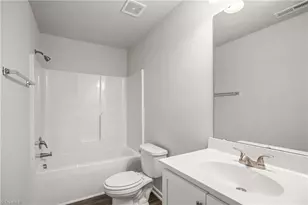 1042 Bebb Willow Ln, Lewisville, NC 27023 - Photo 17