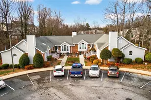 2054 Hearthwood Ct, Greensboro, NC 27407 - Photo 3