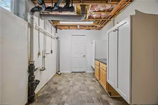 507 Valleybrook Dr, Jamestown, NC 27282 - Photo 29