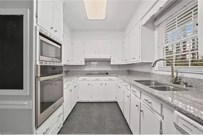 507 Valleybrook Drive, Jamestown, NC 27282 - Photo 11