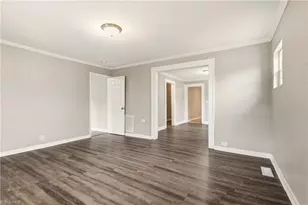 1108 Worth St, High Point, NC 27260 - Photo 3