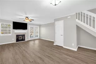 4506 Cross Ridge Ln, Greensboro, NC 27410 - Photo 7