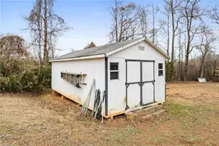 896 Knowles Rd, Reidsville, NC 27320 - Photo 45