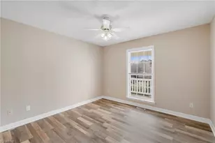 12 Shanda Ct, Thomasville, NC 27360 - Photo 17