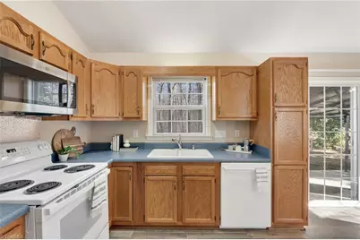 12 Shanda Court, Thomasville, NC 27360 - Photo 7