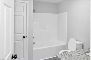 4 Hames St, Lexington, NC 27295 - Photo 13