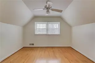 2504 Cornwallis Dr, Greensboro, NC 27408 - Photo 23