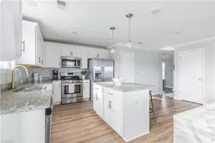 401 Altavista Dr, Clemmons, NC 27012 - Photo 11