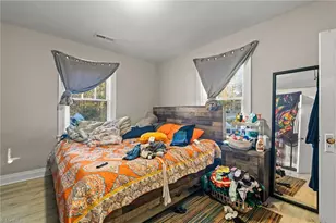 229 Dorothy St, High Point, NC 27262 - Photo 13