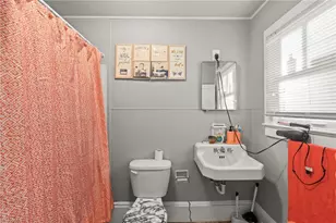 229 Dorothy St, High Point, NC 27262 - Photo 15