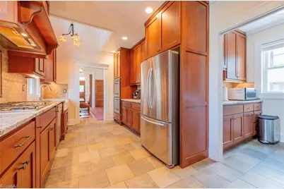 607 N Main Street, Mount Airy, NC 27030 - Photo 11