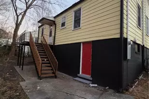 1915 Woodside Dr, Greensboro, NC 27401 - Photo 7