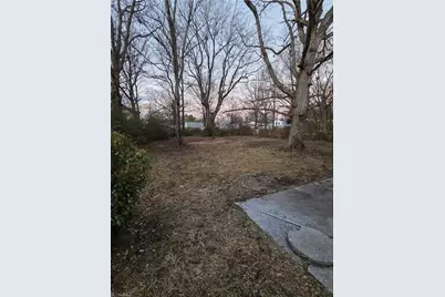 1915 Woodside Drive, Greensboro, NC 27401 - Photo 5