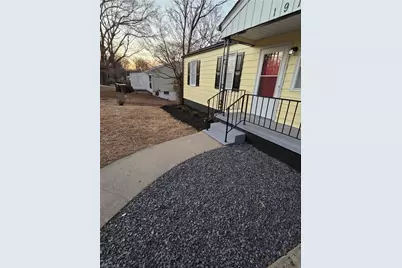 1915 Woodside Drive, Greensboro, NC 27401 - Photo 11