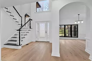 320 Lake Point Ln, Belews Creek, NC 27009 - Photo 5