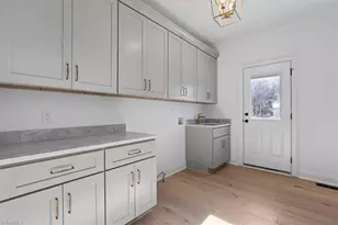 320 Lake Point Ln, Belews Creek, NC 27009 - Photo 39