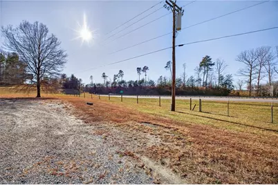 6193 US Highway 220, Madison, NC 27025 - Photo 41