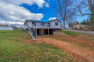 3103 Pipers Gap Rd, Mount Airy, NC 27030 - Photo 27