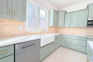 5350 Faylyn Dr, Pfafftown, NC 27040 - Photo 11