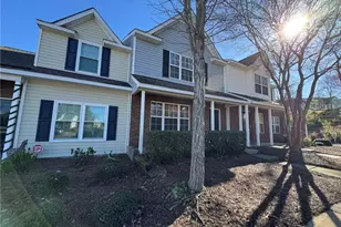 16875 Greenlawn Hills Ct, Charlotte, NC 28213 - Photo 3