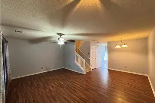 16875 Greenlawn Hills Ct, Charlotte, NC 28213 - Photo 5