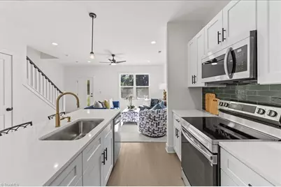 210 S Carter Street, Liberty, NC 27298 - Photo 7