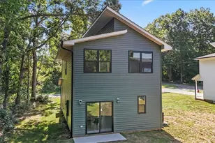 210 S Carter St, Liberty, NC 27298 - Photo 27