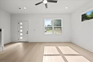 212 S Carter St, Liberty, NC 27298 - Photo 5