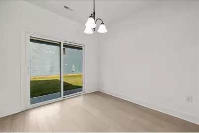 212 S Carter Street, Liberty, NC 27298 - Photo 7